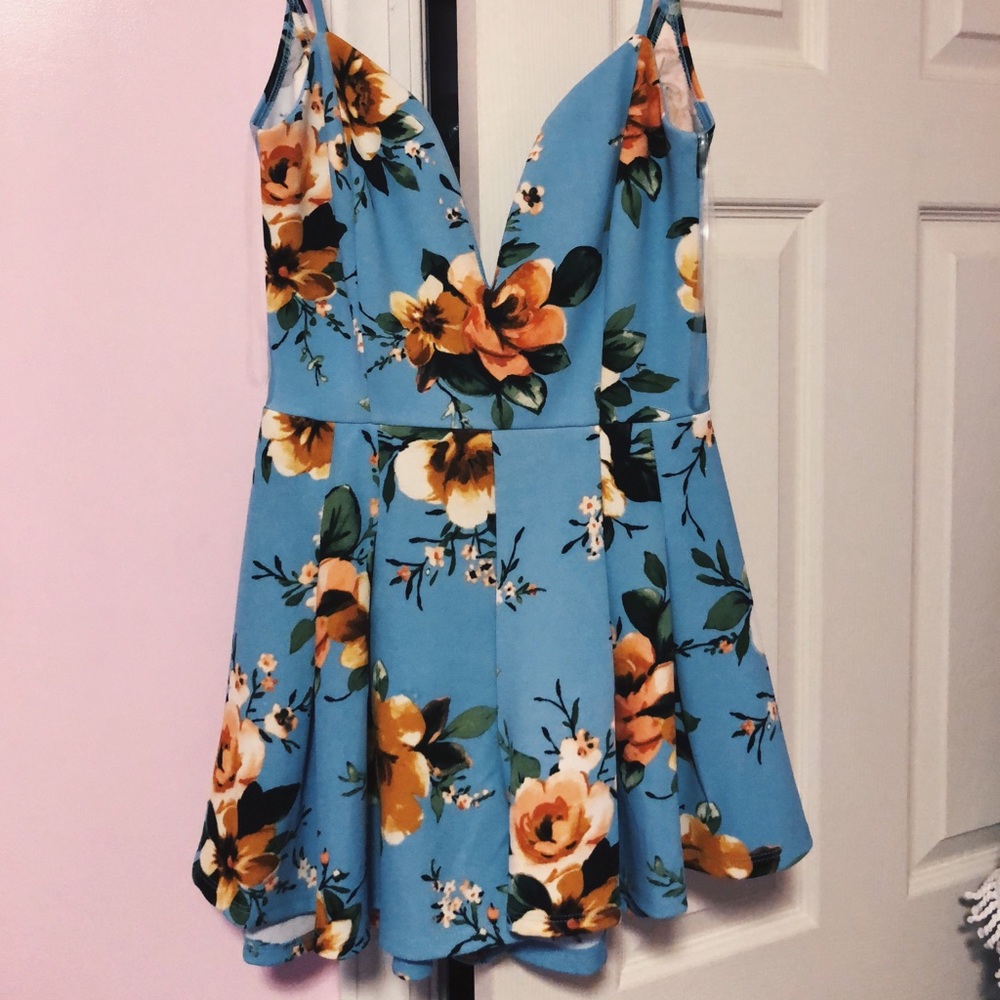 Baby Blue Floral Romper ❤️